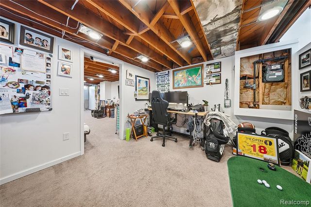 2820 Marian Drive, Trenton, MI 48183