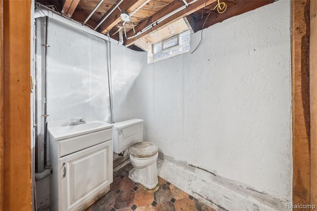 2820 Marian Drive, Trenton, MI 48183