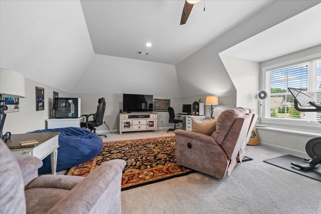 10480 MOUNT MCKENZIE RD, Lakeland, TN 38002