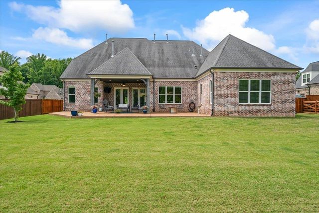 10480 MOUNT MCKENZIE RD, Lakeland, TN 38002