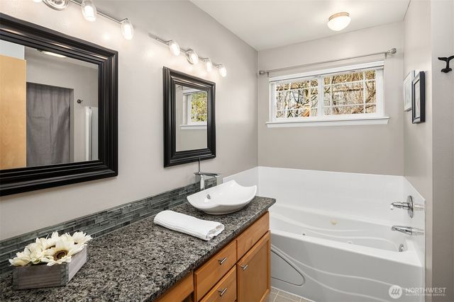 23715 29th Avenue W, Brier, WA 98036