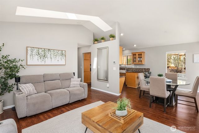 23715 29th Avenue W, Brier, WA 98036