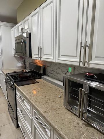 145-53 225th Street, Springfield Gardens, NY 11413