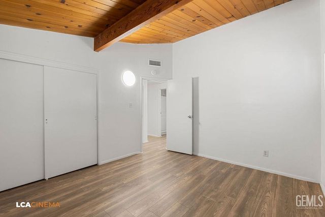 2904 Idaho Street, Bakersfield, CA 93305