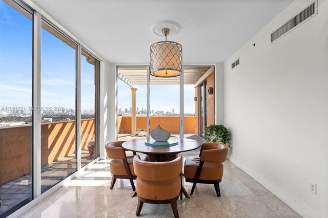 3232 SW 22nd Ter PH 2002, Miami, FL 33145