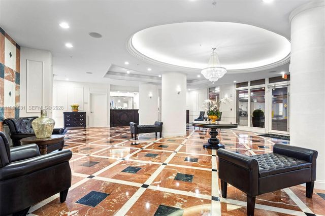 3232 SW 22nd Ter PH 2002, Miami, FL 33145