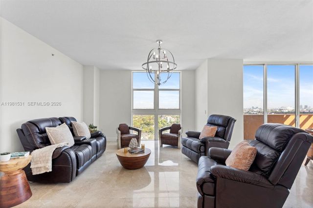 3232 SW 22nd Ter PH 2002, Miami, FL 33145