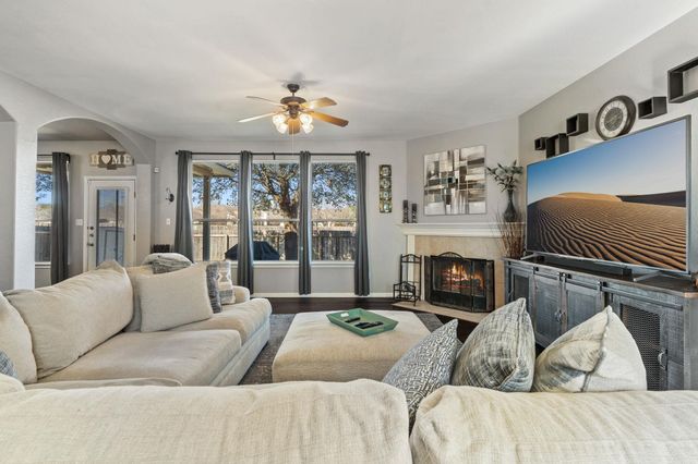 1021 Saint Helena DR, Leander, TX 78641