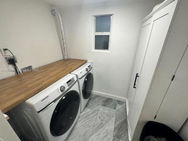 6324 NW 1st Pl, Miami, FL 33150