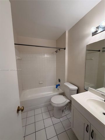 15325 SW 106 Te 604, Miami, FL 33196