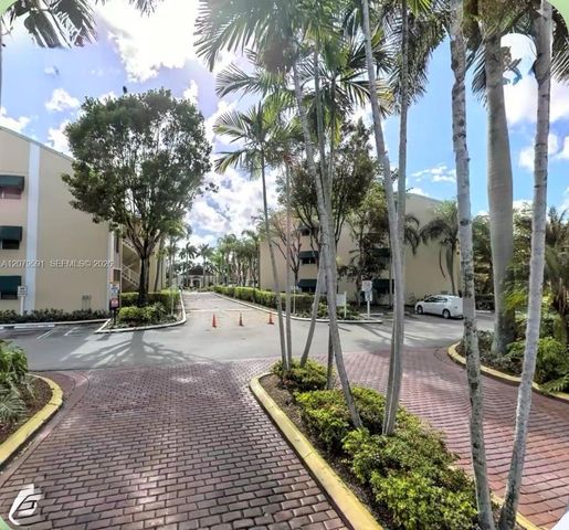 15325 SW 106 Te 604, Miami, FL 33196