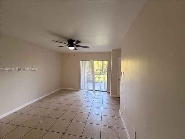 15325 SW 106 Te 604, Miami, FL 33196