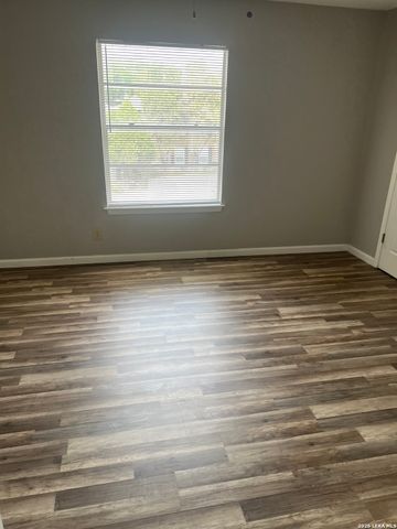 1819 Babcock Rd Apt 411, San Antonio, TX 78229