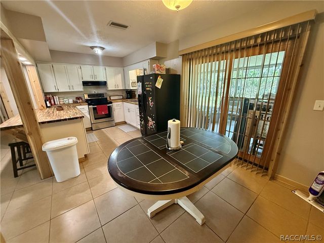 2030 NW 15th Avenue, Crystal River, FL 34428