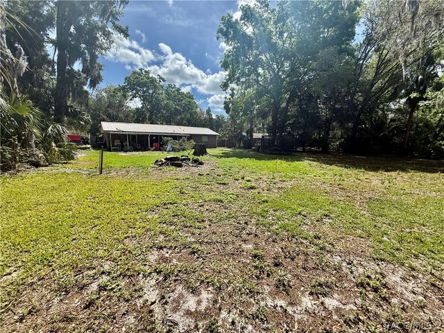 2030 NW 15th Avenue, Crystal River, FL 34428