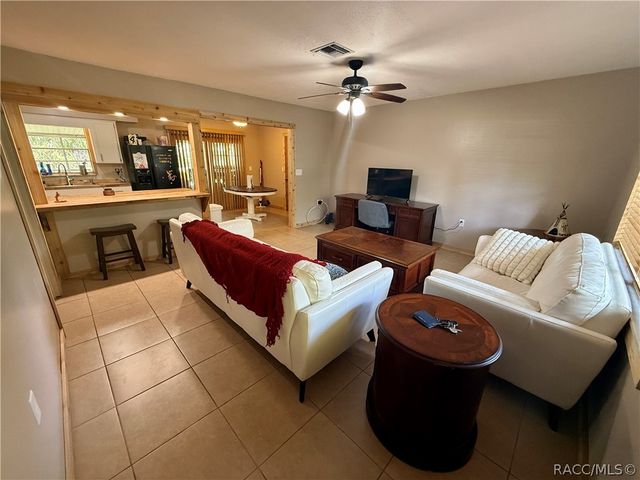 2030 NW 15th Avenue, Crystal River, FL 34428