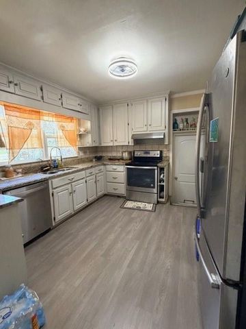 2025 Broad Street, Statham, GA 30666