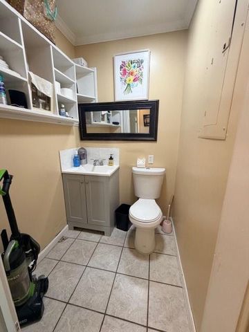 2025 Broad Street, Statham, GA 30666