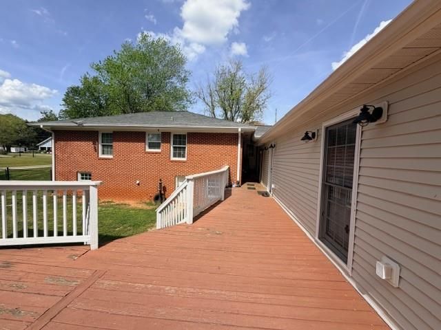 2025 Broad Street, Statham, GA 30666