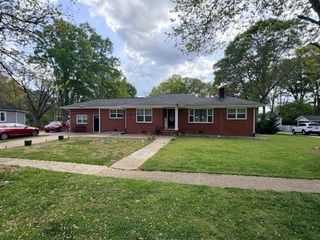 2025 Broad Street, Statham, GA 30666