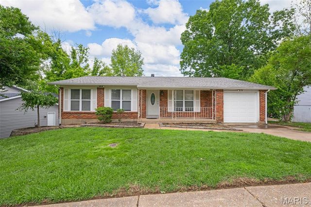 9910 Chileswood Drive, Unincorporated, MO 63126
