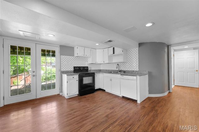 9910 Chileswood Drive, Unincorporated, MO 63126