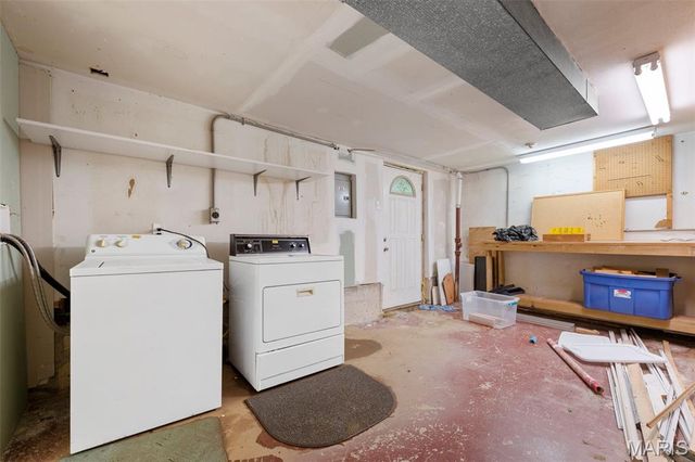 9910 Chileswood Drive, Unincorporated, MO 63126