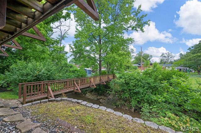 9910 Chileswood Drive, Unincorporated, MO 63126