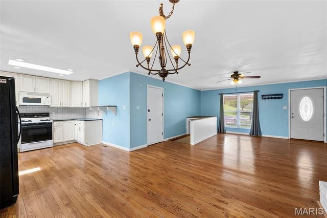 9910 Chileswood Drive, Unincorporated, MO 63126