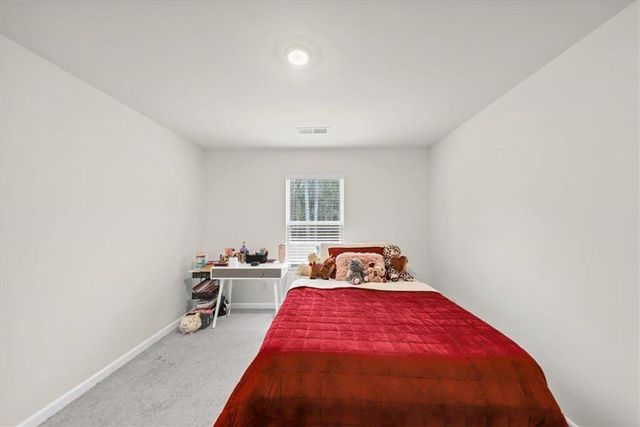 609 Azalea Bloom Drive, Loganville, GA 30052