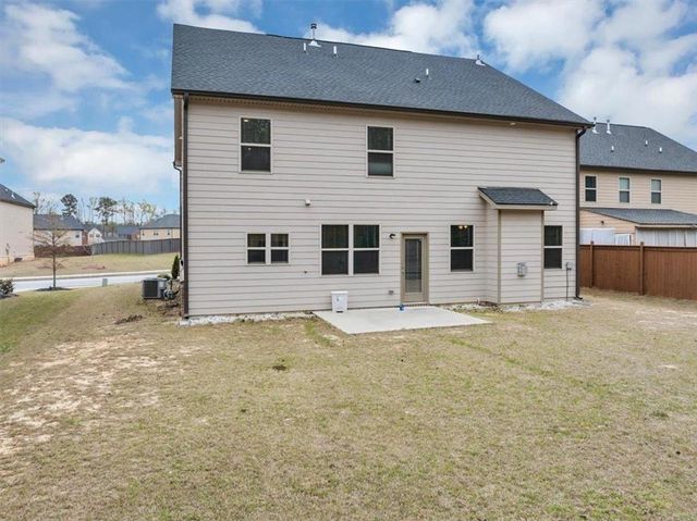 609 Azalea Bloom Drive, Loganville, GA 30052