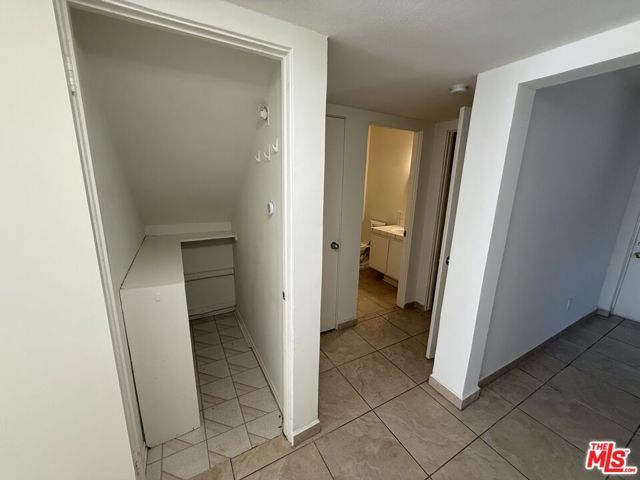 5867 Cape Horn Drive, Agoura Hills, CA 91301