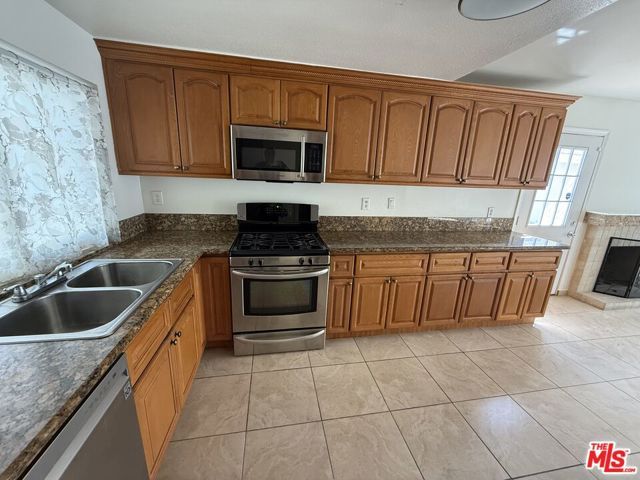 5867 Cape Horn Drive, Agoura Hills, CA 91301