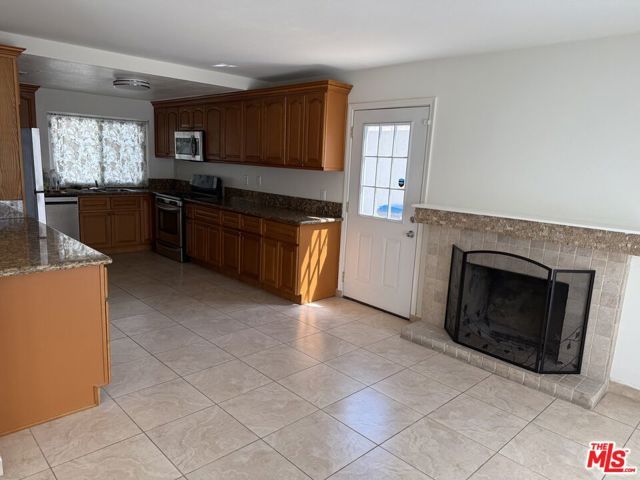 5867 Cape Horn Drive, Agoura Hills, CA 91301
