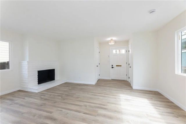 1730 W Spring Street, Long Beach, CA 90810