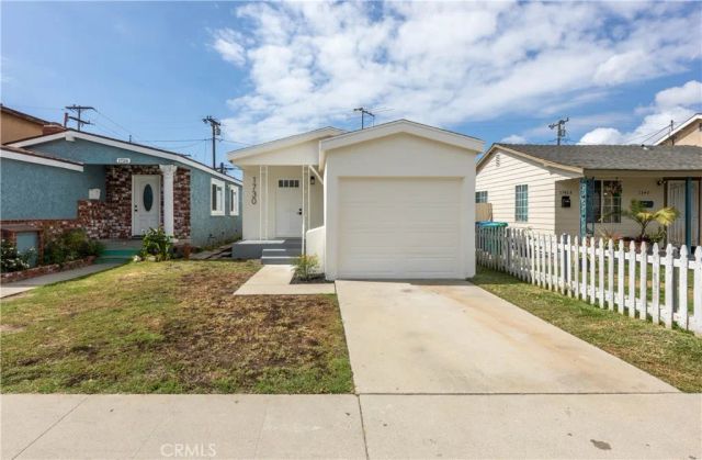 1730 W Spring Street, Long Beach, CA 90810