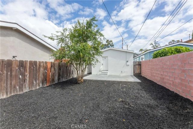 1730 W Spring Street, Long Beach, CA 90810