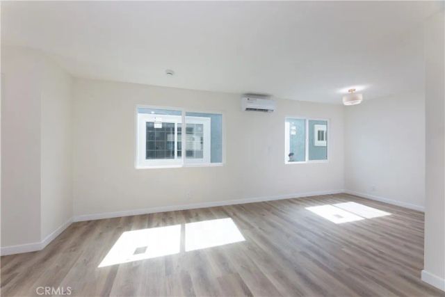 1730 W Spring Street, Long Beach, CA 90810