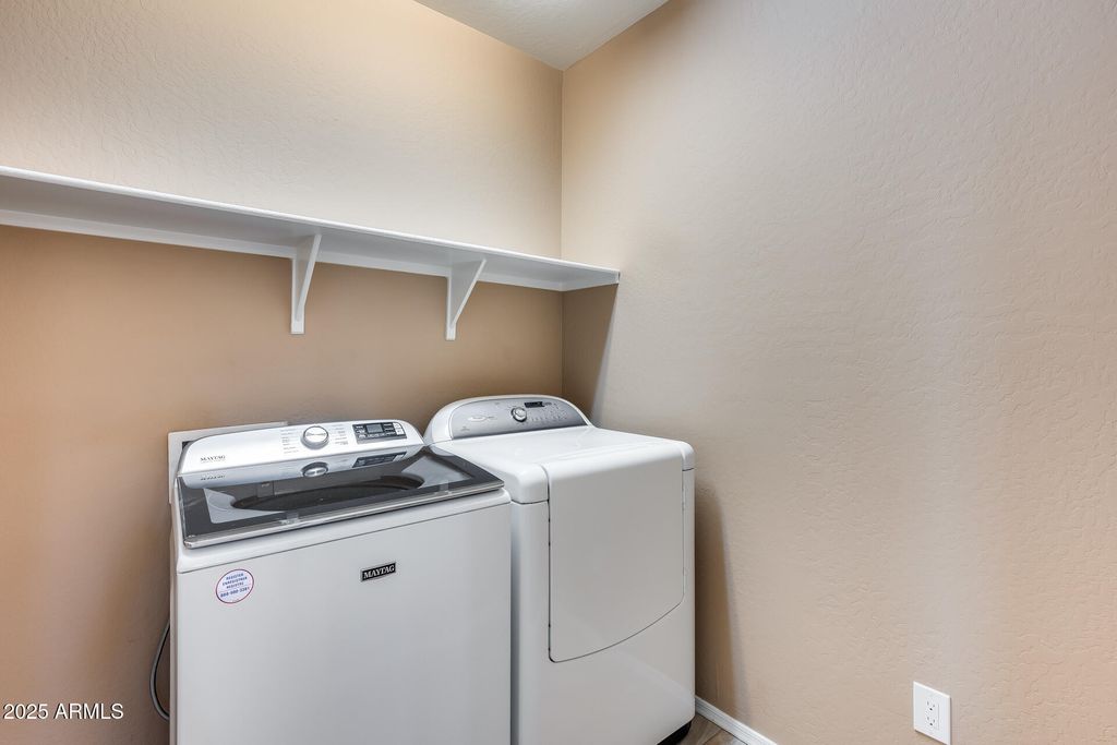 Image 28 of property listing at 17957 W FAIRVIEW Street, Goodyear, AZ 85338