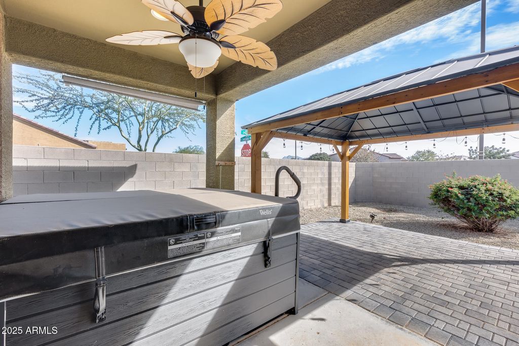 Image 35 of property listing at 17957 W FAIRVIEW Street, Goodyear, AZ 85338
