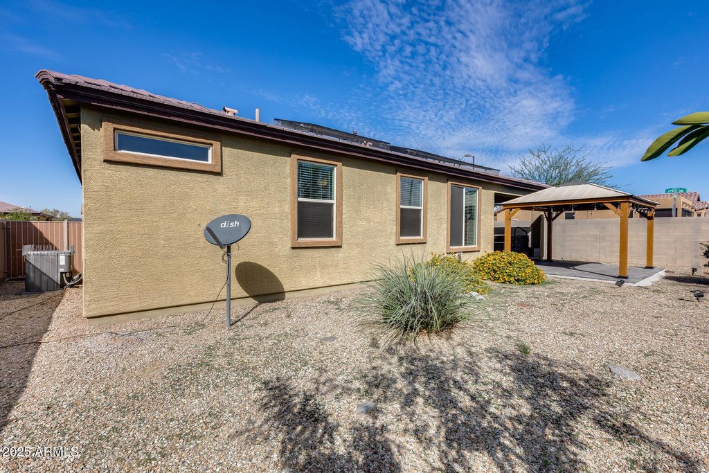 Image 41 of property listing at 17957 W FAIRVIEW Street, Goodyear, AZ 85338