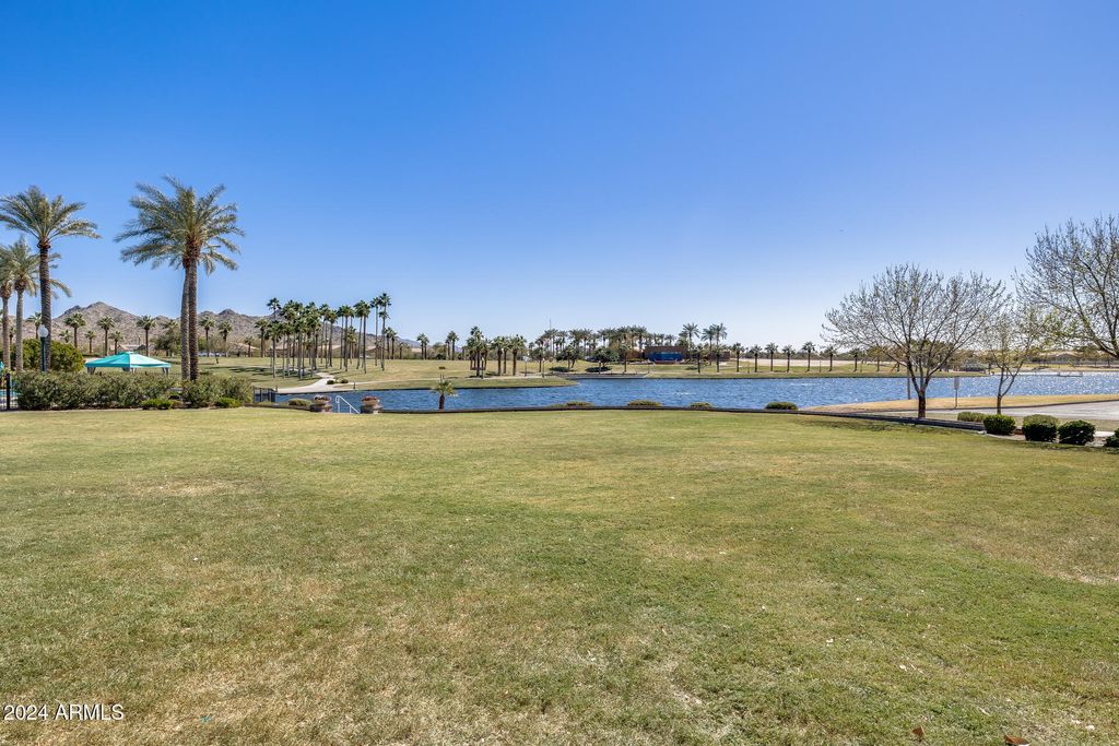 Image 52 of property listing at 17957 W FAIRVIEW Street, Goodyear, AZ 85338