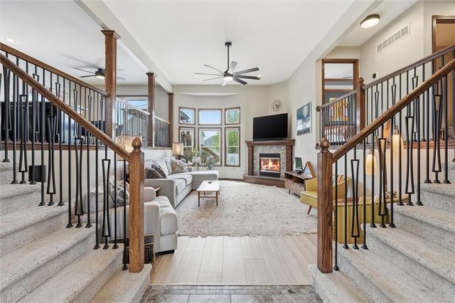 1107 NW Long Drive, Grain Valley, MO 64029