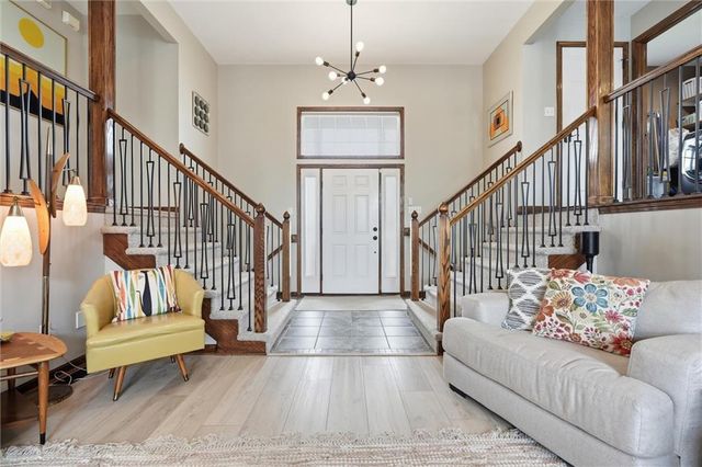 1107 NW Long Drive, Grain Valley, MO 64029