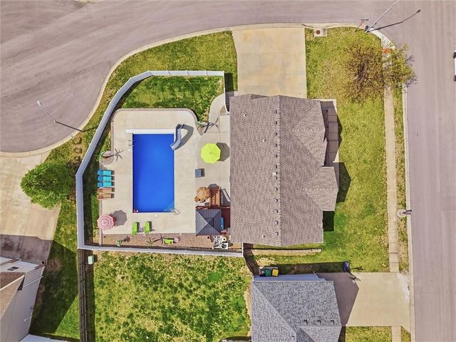 1107 NW Long Drive, Grain Valley, MO 64029