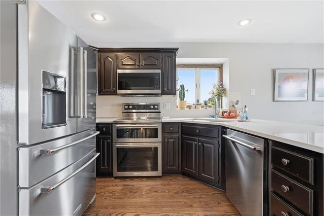 1107 NW Long Drive, Grain Valley, MO 64029