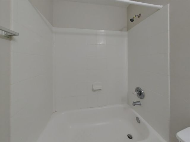 21135 Wickton Lane, Humble, TX 77338