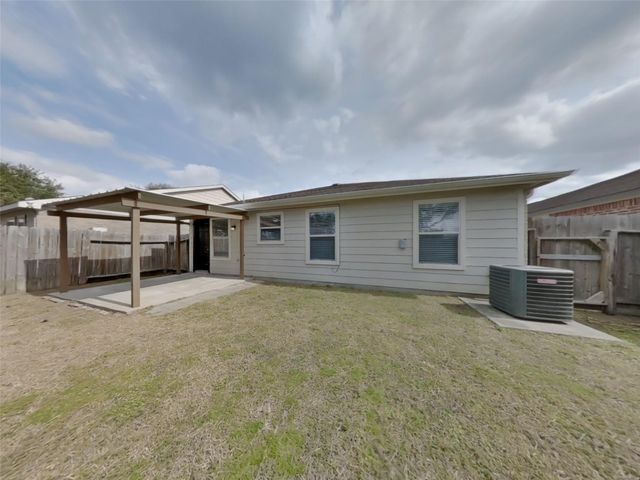 21135 Wickton Lane, Humble, TX 77338