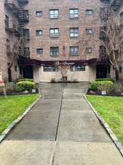 8719 204th Street A41, Hollis, NY 11427