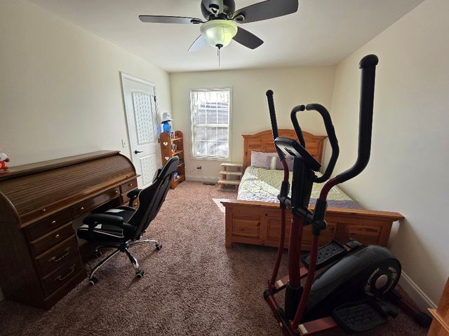 100 Ladybug Ln, Bethpage, TN 37022